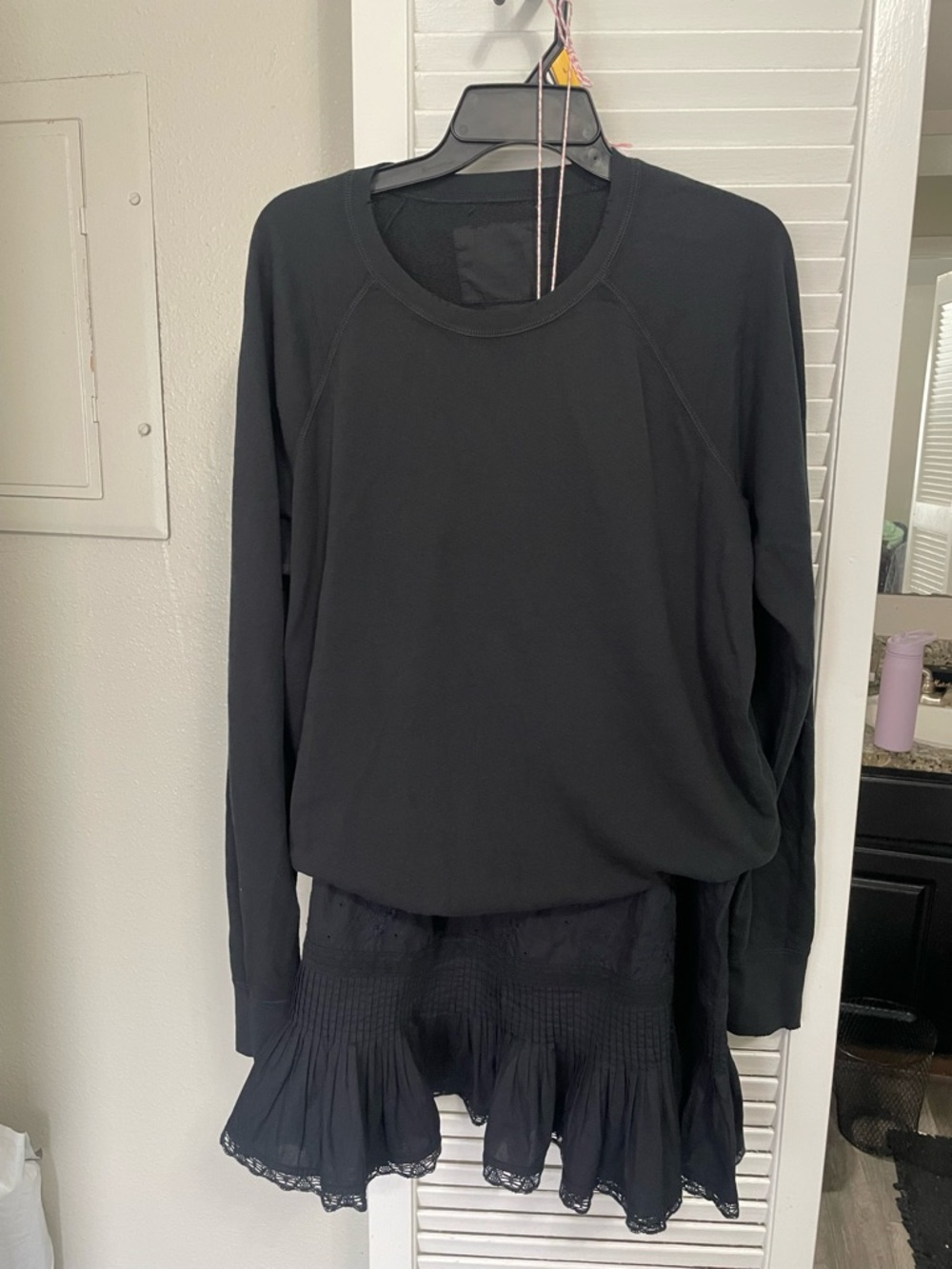 ‼️Unsubscribed | Embroidered Skirt + Relaxed cotton Pullover | Size L